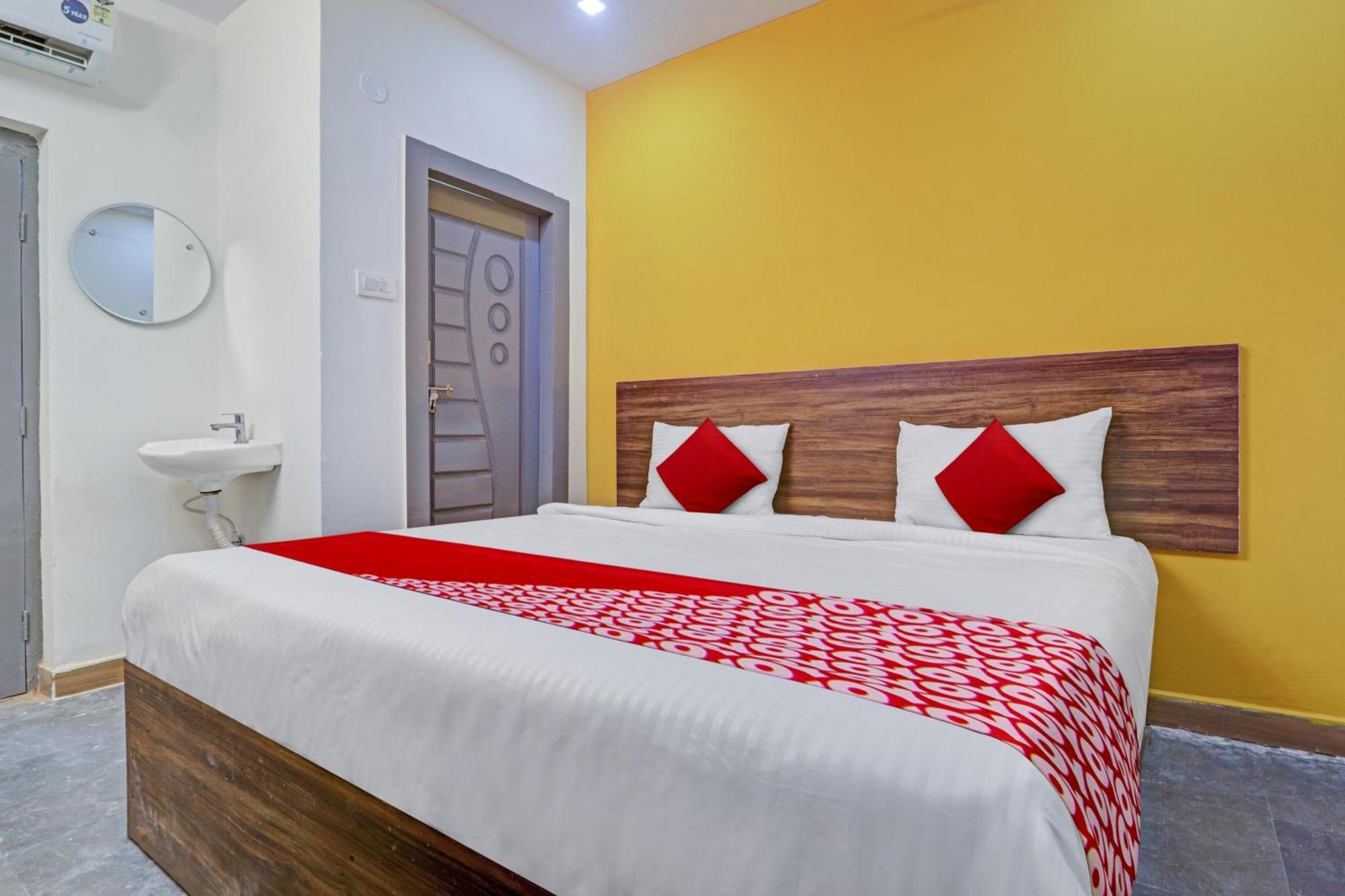 Hotel O Lavish Stay Sururnagar 外观 照片