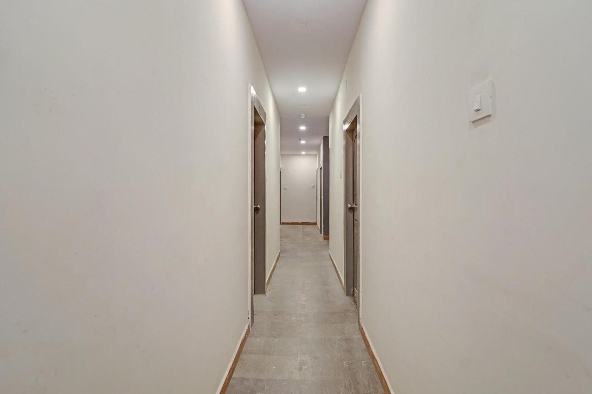 Hotel O Lavish Stay Sururnagar 外观 照片